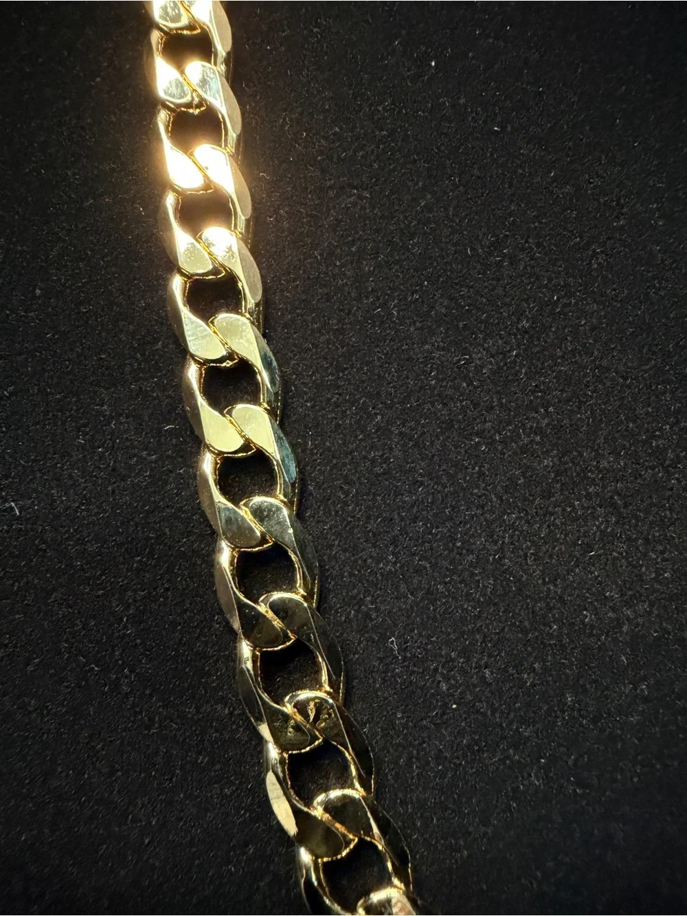 Cuban Necklace 20in 9.3MM 14K Stamped Gold Filled. You’ll Stand Out! Brand New